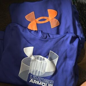 Lot of two Under Armour pull over hoodies size youth XL